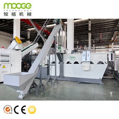 Ανακύκλωση φιαλίδων Σκόρπιση Granulating Machine πλαστική γραμμή pelletizing